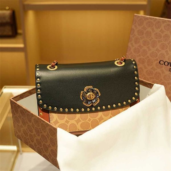 

50% off factory online luxury brand 2023 new rivet mountain camellia women's bag fashion casual leather chain one shoulder kou