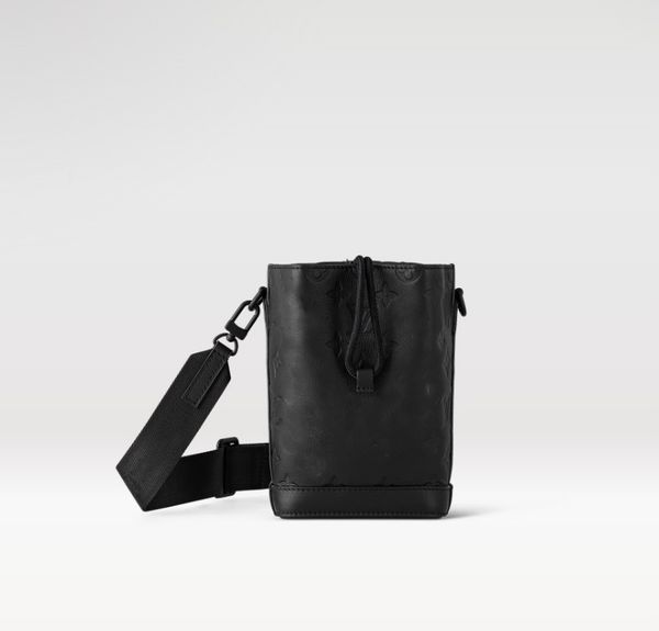 

m82248 shoulder bag men's cowhide embossed pattern drawstring canvas
