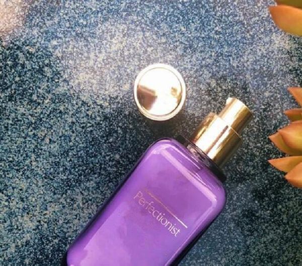 

wholesales moisturizing creams with perfectionist cp r serum wrinkle lifing firming essence 100ml skincare, White