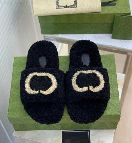

2021 designer double g slippers female french fashion winter versatile flat bottom non-slip casual net drag letter thick-soled lambs wool sh, Black
