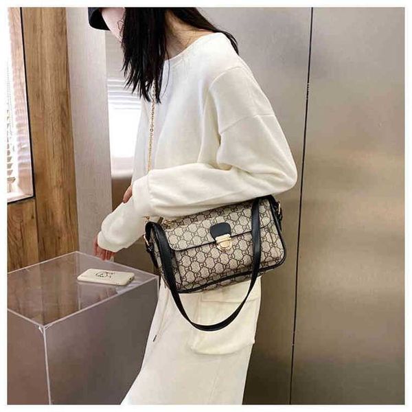 

handbag designer style 2023 textured underarm in and textured checkered