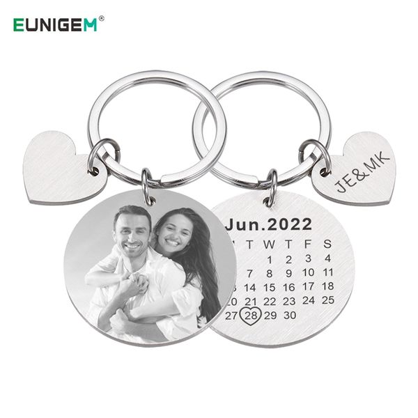 

keychains lanyards personalized keychain customized po name stainless steel for couple boyfriend men romantic anniversary gift keyring 23050, Silver