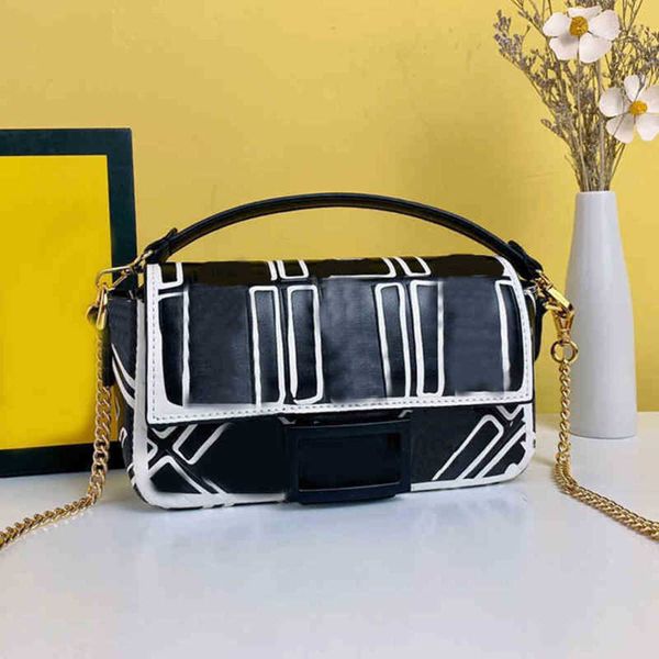 

shoulder bag baguette designer bags women graffiti handbag leather messenger crossbody bags lady letter print tote purse 220524
