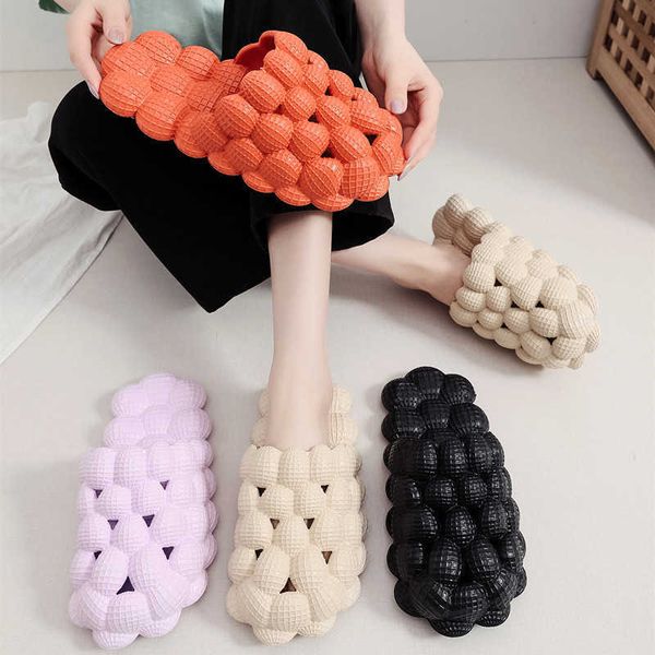 

sandals women summer fashion pillow slides solid massage bubble clouds slippers outdoor house non-slip 230417, Black