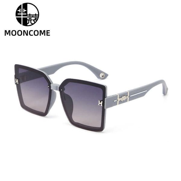 

mco mi kou's middle-aged women's new sunglasses with uv sun protection are fashionable and avant-garde lightweight 2972, White;black