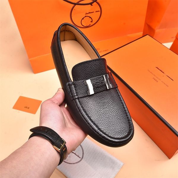

13model luxurious loafers men 2023 summer shoes comfy slip-on classic fashion designer men loafers shoes men leather boat shoes, Black