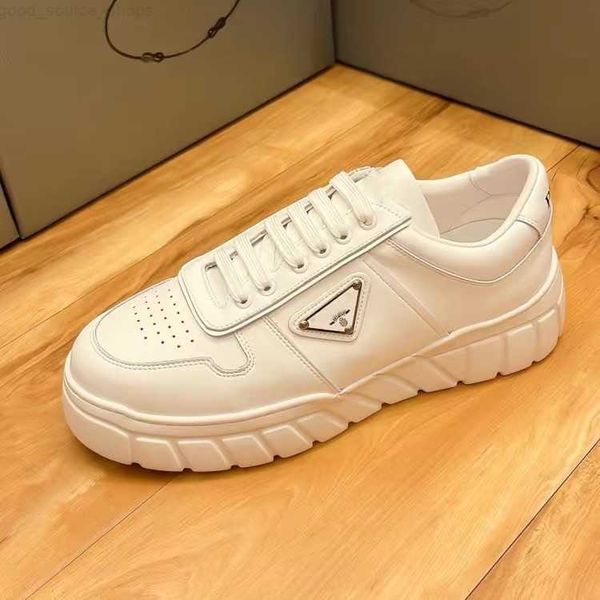 

luxury prax 01 sneakers shoes men's re-nylon technical fabric casual walking famous rubber lug sole party wedding runner trainers aa1, Black