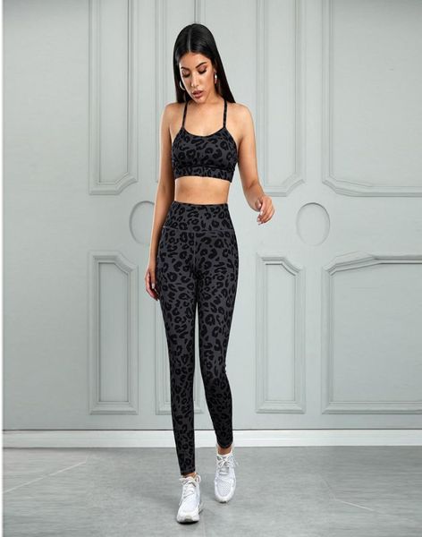 

yoga outfits women seamless set 2021 fitness sports suits gym clothing high waist running leggings workout pants leopard print sui2120713, White;red