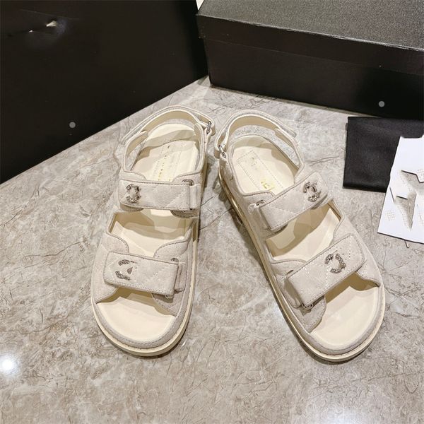 

designer cc beach shoes women luxury sandals holiday leather footwear fashion pool slides woman casual slippers indoor outdoor summer pink w