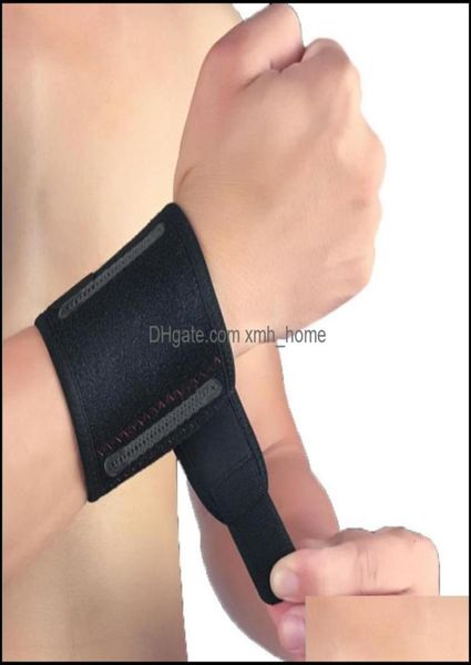

wrist safety athletic outdoor as sports outdoorswrist support basketball protector spring pressure winding fitness weightlifting9214084, Black;red