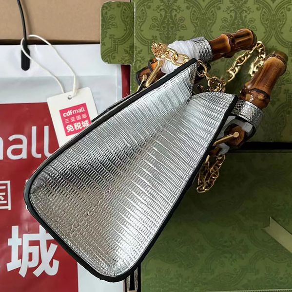 

customized payment link shoes clothes bag handbags shoes clothes sunglass bags