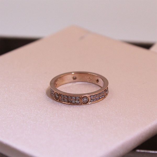4 мм розовый золотой бриллиант