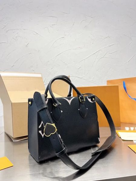 

onthego pm totes luxurys designers bags handbags ladies chain shoulder genuine leather purse embossing crossbody bag the tote bag sacoche