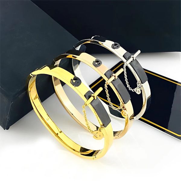

brand designer bracelet for women and men, fashionable and classic titanium steel 18k gold bracelet, high-quality luxury jewelry, Black
