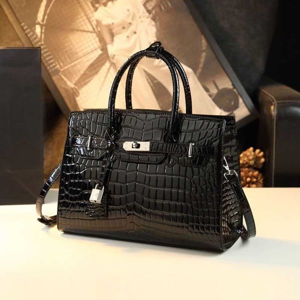 

designer bag tote bag handbag crossbody bags single shoulder bags bag new bag crocodile women's bag large capacity commuter fashion bag