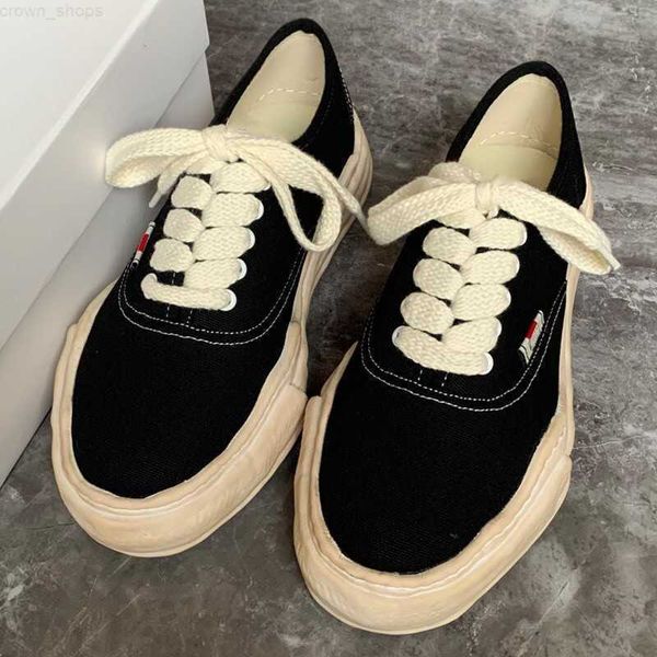 

co branded maison mihara yasuhiro mmy dissolved shoes versatile casual canvas shoes men's and women's high rise board shoes