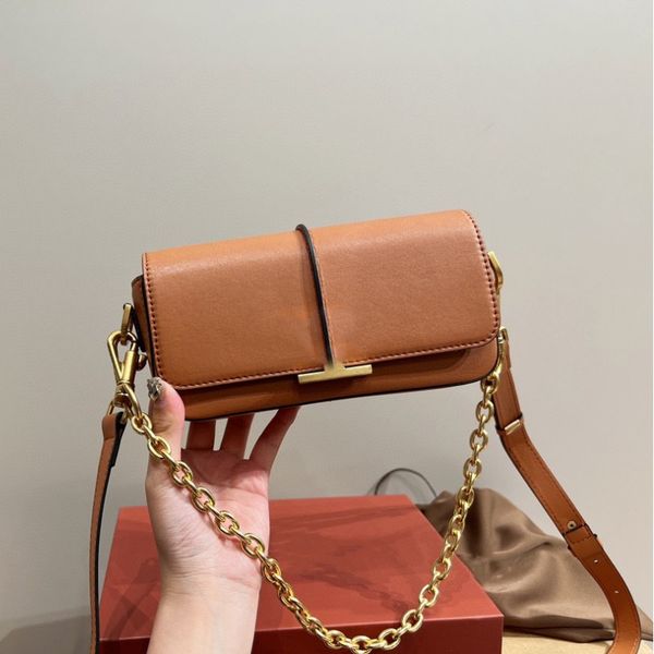 

new women's handbag designer bag fashion one shoulder bag luxury alphabet clamshell crossbody bag banquet mini premium handbag leather