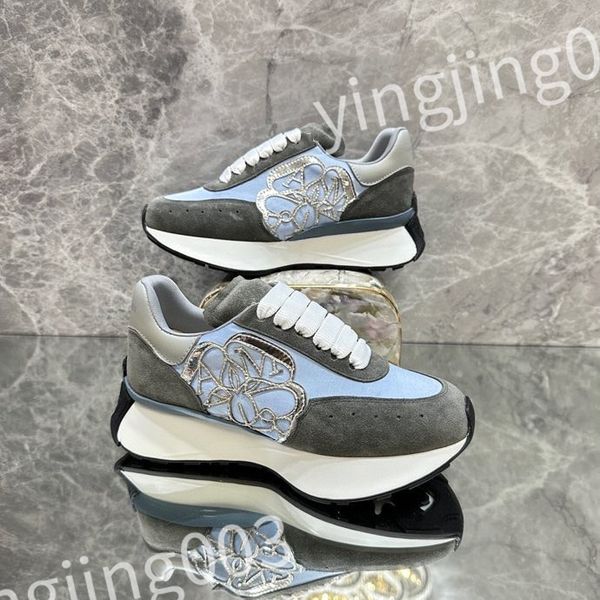

2023 men's and women's fashion flat shoes women's travel white shoes men's training shoes couple's same shoe, Black