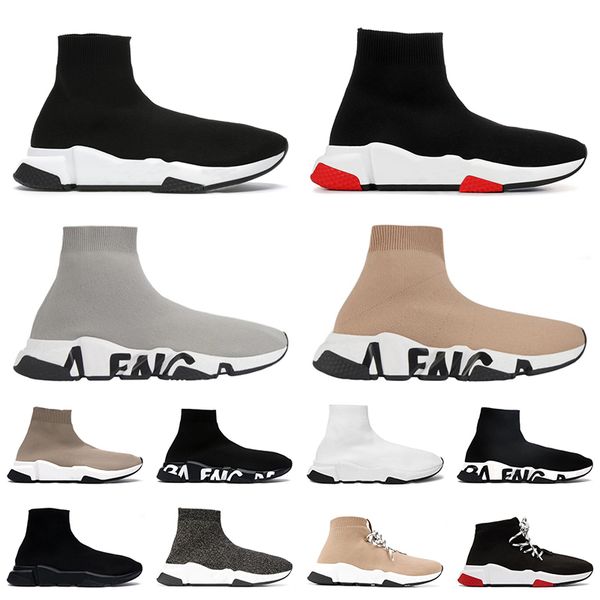 

designer men speed trainers socks shoes 17fw paris loafers vintage luxury black white red beige grey graffiti sole flat outdoor sneakers spo