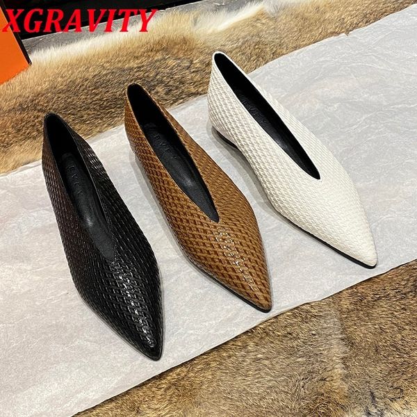 

dress shoes c348 spring summer female flat shoes cow leather women leisure flats comfortable ladies pointed toe v design lady shoes 230509, Black