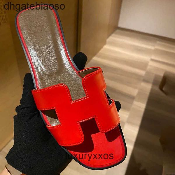 

beach shoe h slipper orans 2023 outwear sandal slide sandals designer women's fashion slippers leather medium heel thick shoes ykjloran