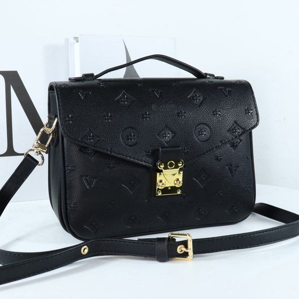 

luxury designers embossing flower bag women handbag messenger genuine leather metis elegant womens shoulder crossbody bags 02
