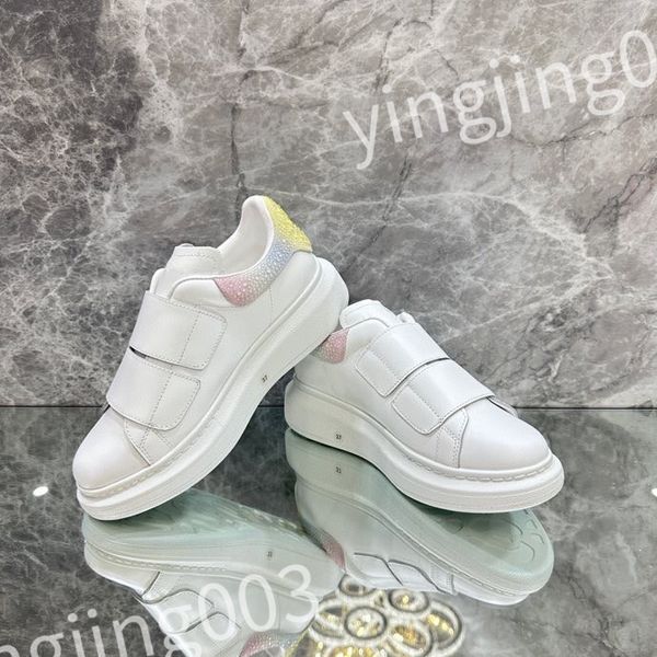 

2023 new designer woman shoe leather lace up men fashion platform sneakers white black mens womens casual shoes chaussures