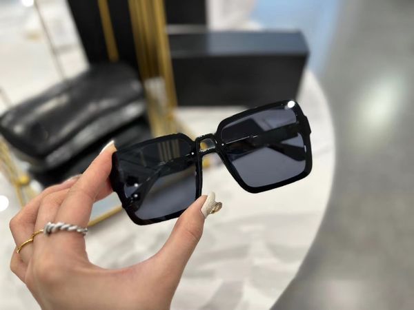 

2023 spring and summer new ins glasses sunglasses hd advanced lenses everything portable beach travel must-have, White;black