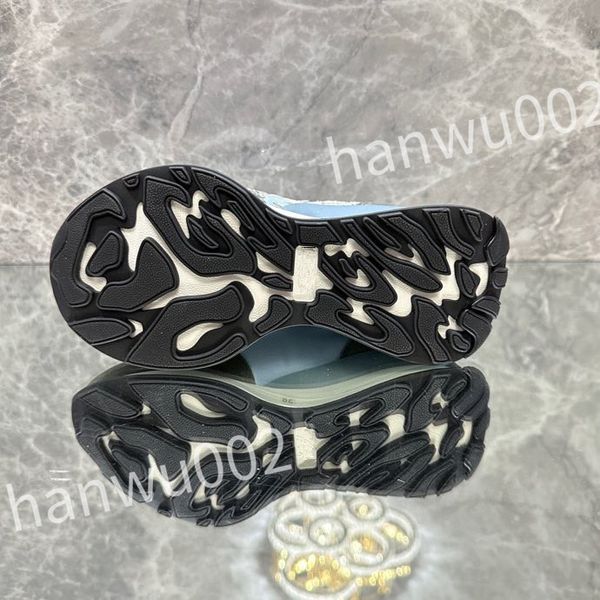 

new men's and women's casual shoes daily life shoes women's leather small white shoes men's training shoes, Black