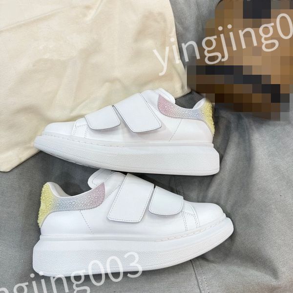 

2023 r woman shoe leather lace up men fashion platform sneakers white black mens womens casual shoes chaussures