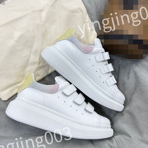

2023 new designer woman shoe leather lace up men fashion platform sneakers white black mens womens casual shoes chaussures