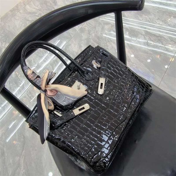 

designer bag tote bag handbag crossbody bags single shoulder bags crocodile pattern bag womens leather womens highgrade temperament light lu