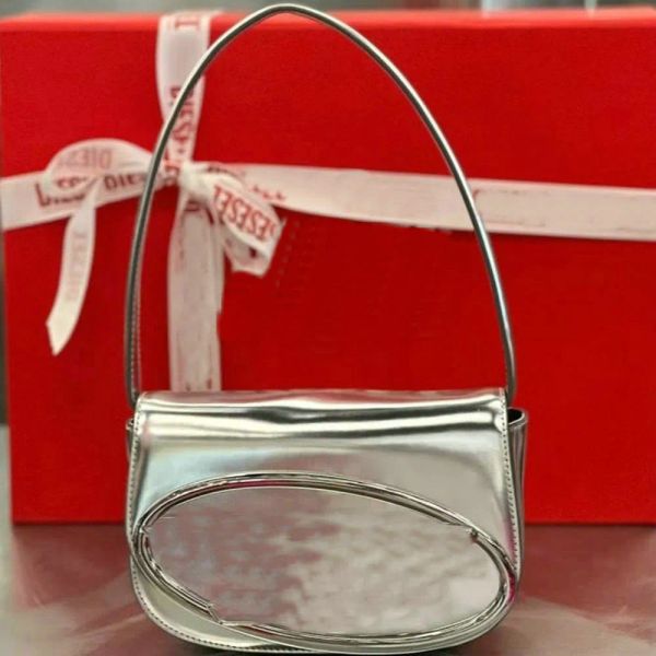 

orders diese 223 wallets women purse and handbags belt new fashion diese oil casual small square bags unique designer shoulder messenger bag