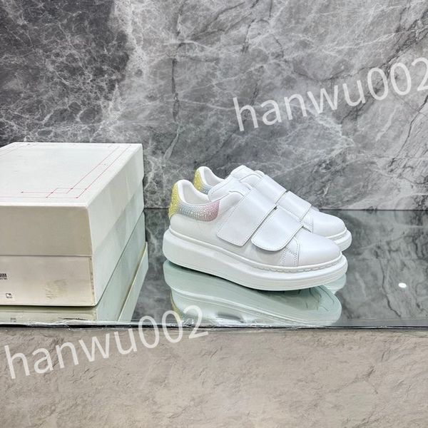 

luxurys men's and women's casual shoes, women's travel small white shoes, men's basketball training shoes, couples', Black