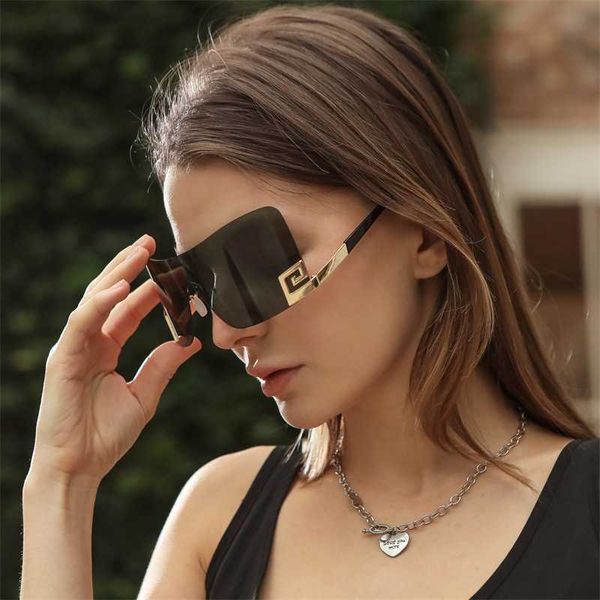 

6011 large frame sunglasses 2023y2k personalized versatile sunglasses, White;black