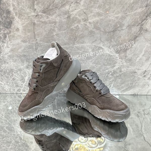 

2023new men sneakers designer casual shoes classic do-old dirty shoes mid double height bottom trainers leather glitter golden women quality, Black