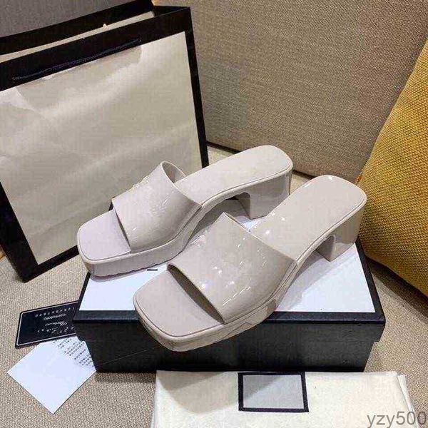 

2023 new beach slippers summer women's shoes thick heels semi luxury fashion high heels sandals 35-41, Black