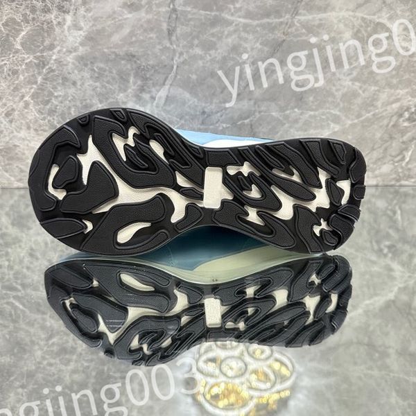 

new luxury men's and women's fashion flat shoes women's travel white shoes men's training shoes couple's same shoe, Black