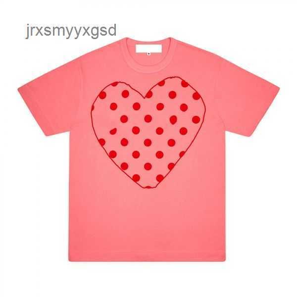 

fashion mens play t shirt designer red heart commes casual women s des badge garcons high quanlity ts cotton embroidery 7f4a, White;black