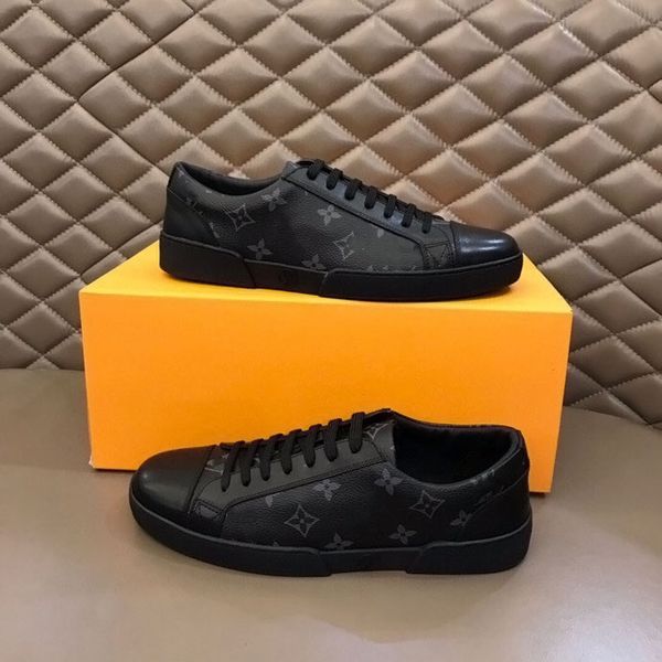 

resort sneaker mens luxurys monograms flowers printed logo trainers shoes designer sneakers runner trainer casual shoe black grained calf le