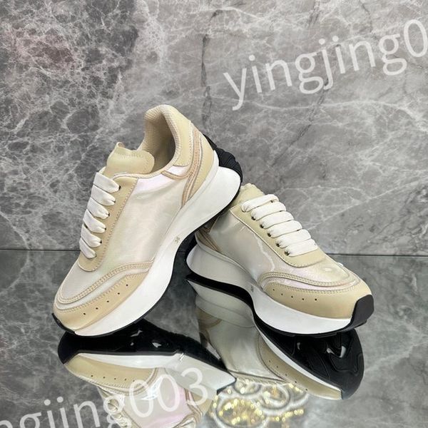 

2023 luxurys designer woman shoe leather lace up men fashion platform sneakers white black mens womens casual shoes chaussures