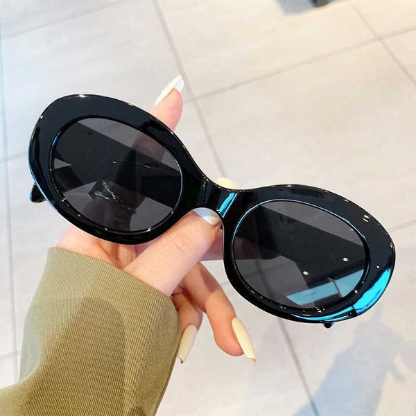 

oval tiktok net red same 2023 new sunshade sunglasses for women, White;black