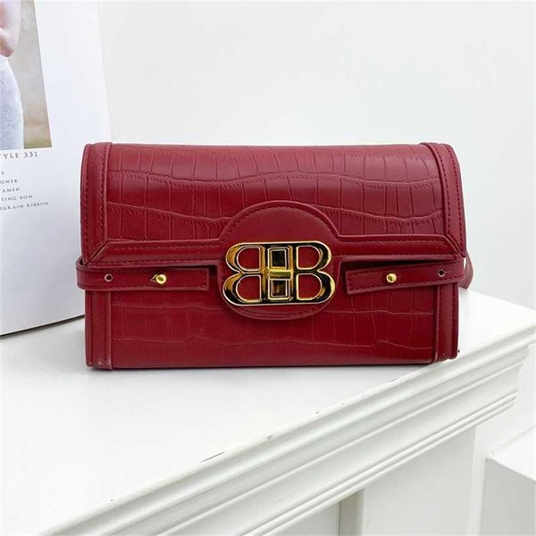 

16% off 2023 handbag spring new one shoulder urban elegant fashion texture oblique cross leisure and western style mobile phone women's