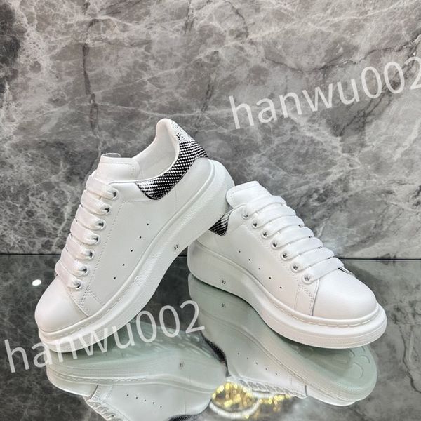

2023 luxury men's and women's casual shoes, women's travel small white shoes, men's basketball training shoes, couples&#, Black