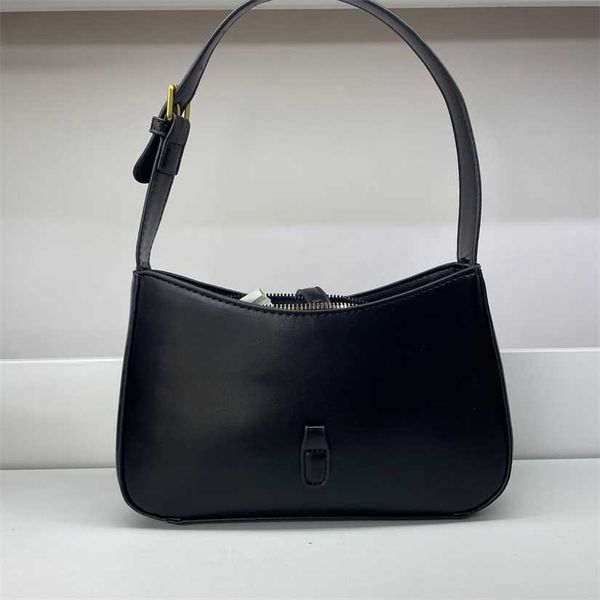 

18% off 2023 fashion hand live broadcast of female yang shulin's underarm fashionable shoulder niche high-end feeling women's medi