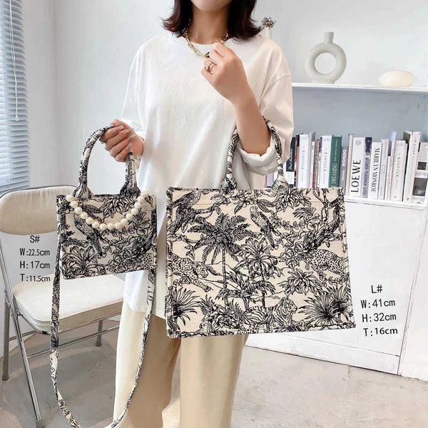 

luxury designer handbag for women shoulder bag jacquard embroidery brand shopper beach with short handles tote bags 230510