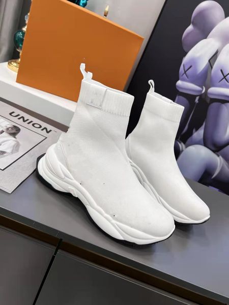 

2023 new luxury shoes men's basketball shoes leather women's travel white shoes fashionable couple sports 0502, Black