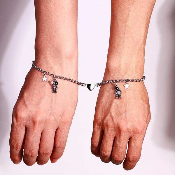 

hjj accessories astronaut bracelet simple peach heart xingx spaceman stainless steel couple, Golden;silver