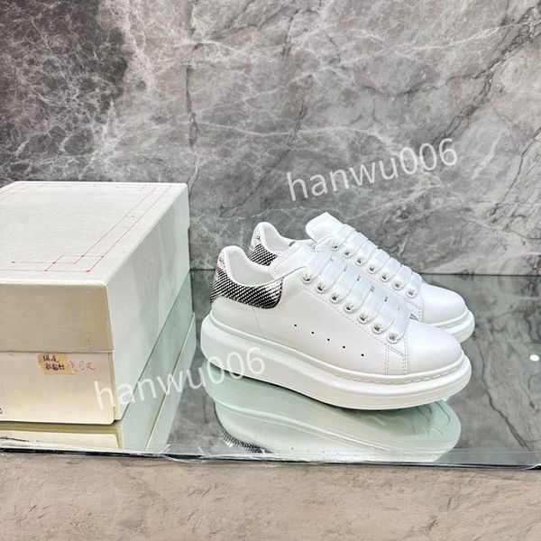 

women casual shoes sneaker designer running shoes fashion channel sneakers women luxury lace-up sports shoes casual trainers classic sneaker, Black