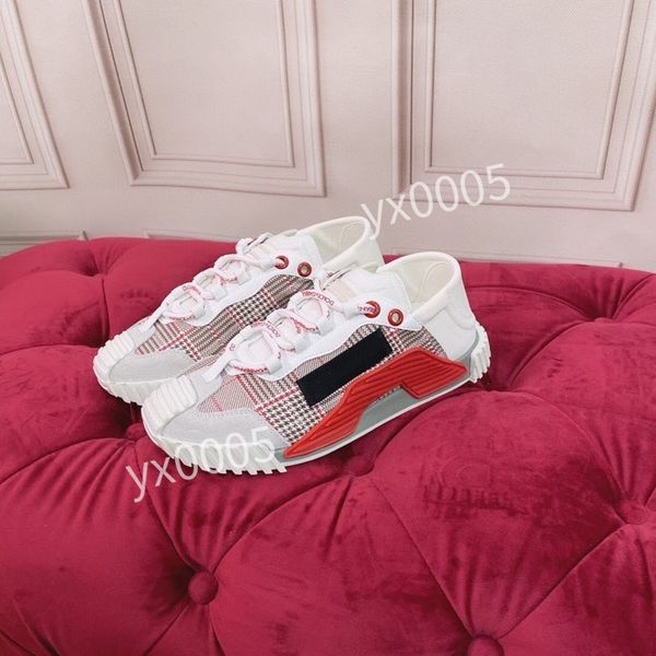 

new designer men shoes glossed-leather loafer black sneakers brushed leather loafers plus platform sneakers casual shoe size2023